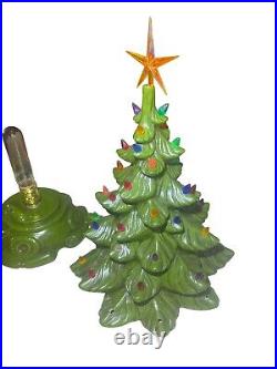 16 Lighted Ceramic Christmas Tree With Base Atlantic Mold NEAR MINT Vintage