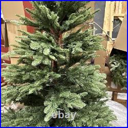 Balsam Hill Balsam Fir 6.5 Candlelight Christmas Tree $999 Open (No accessories)