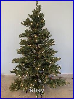 Balsam Hill Classic Blue Spruce 6.5 Foot Tree Candlelight Lights Open Box Excell