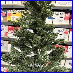 Balsam Hill Classic Blue Spruce Christmas Tree 7.5 ft unlit Open $699 unfluffed Balsam Hill Classic Blue Spruce Christmas Tree 7.5 ft unlit Open $699 unfluffed