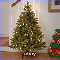 Christmas Tree, Green, Douglas Fir, 450 White Lights, Includes Stand, 4.5 feet