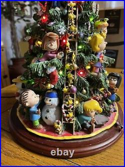 DANBURY MINT THE PEANUTS CHRISTMAS TREE Lighted SNOOPY CHARLIE BROWN LINUS Rare DANBURY MINT THE PEANUTS CHRISTMAS TREE Lighted SNOOPY CHARLIE BROWN LINUS Rare