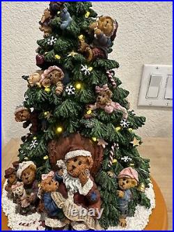 Danbury Mint Boyds Bears Lighted Christmas Tree