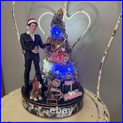 Elvis Rock N Roll Christmas Tree. Lights Up And Plays Blue Christmas. 2011