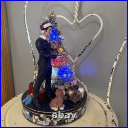 Elvis Rock N Roll Christmas Tree. Lights Up And Plays Blue Christmas. 2011