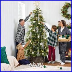 Full Aspen Christmas Tree, 7.5ft Pre-lit Realistic Noble Fir with 700 Glowing