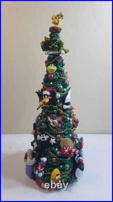 Looney Tunes Musical Lighted Christmas Tree WithBox