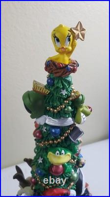 Looney Tunes Musical Lighted Christmas Tree WithBox