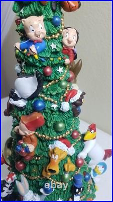 Looney Tunes Musical Lighted Christmas Tree WithBox
