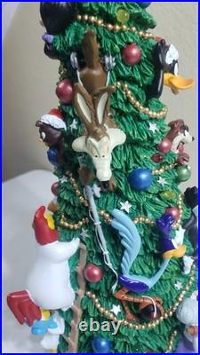 Looney Tunes Musical Lighted Christmas Tree WithBox