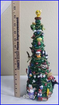 Looney Tunes Musical Lighted Christmas Tree WithBox