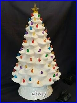 Mr Christmas 18 Lighted Ceramic Tree Nostalgic White w LED Lights