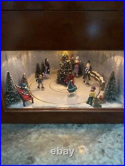 Mr Christmas Symphony of Bells Animated Lighted Skater Tree Music Box 50 Songs