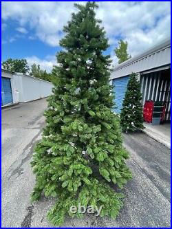 National Tree 9-ft'Feel Real' Pre-lit Artificial Christmas Tree With 1500 Light