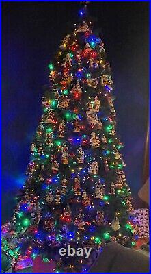 National Tree 9-ft'Feel Real' Pre-lit Artificial Christmas Tree With 1500 Light