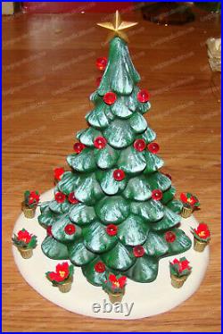 O'Christmas Tree Heritage Village (Dept. 56 by Enesco 4059143) Lighted Porcelain