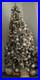 Pre_Lighted_Flocked_Artificial_Christmas_Tree_with_White_Gold_Ornaments_01_mj