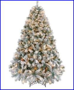 Snow Flocked Pre-lit Christmas Tree with 250 Warm White Lights, 820 Lush Branch