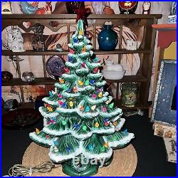 VINTAGE ATLANTIC MOLD GREEN CHRISTMAS TREE 21 LIGHTED WithMUSIC AND BASE VINTAGE ATLANTIC MOLD GREEN CHRISTMAS TREE 21 LIGHTED WithMUSIC AND BASE