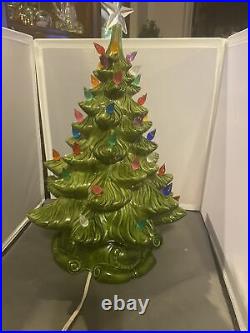 VTG Atlantic Mold 1974 Green Ceramic Christmas Tree 20 with Lights Scroll Base