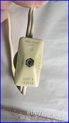 VTG Atlantic Mold 22 Ceramic Lighted Flocked Christmas Tree Musical Pls Read VTG Atlantic Mold 22 Ceramic Lighted Flocked Christmas Tree Musical Pls Read