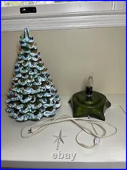 VTG Light Up Ceramic Christmas Tree LG 21.5 inches Green Star Base Holland Mold VTG Light Up Ceramic Christmas Tree LG 21.5 inches Green Star Base Holland Mold