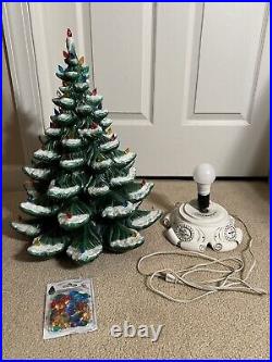 Vintage 1970 Atlantic Mold Ceramic Lighted Christmas Tree 22 With Base Large