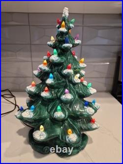 Vintage 1977 Atlantic Mold Ceramic 17 in. Lighted, Christmas Tree 12 Wide