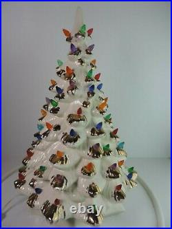 Vintage 21 HOLLAND MOLD Lighted Ceramic Christmas Tree in Pearl White & Gold