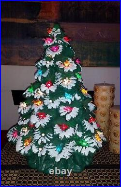 Vintage 90's Nowell Mold Flocked Ceramic Bird Lighted Christmas Tree 16.5x12