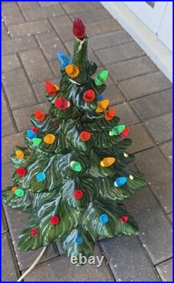 Vintage Atlantic Mold 1975 20x14 Ceramic Lighted Christmas Tree WithMusicRead