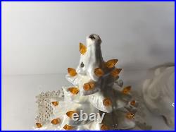 Vintage Ceramic Mold Christmas TreeMUSICAL &LIGHTED16WHITE IRIDESCENTBEAUTY