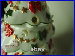 Vintage Danbury Mint White Porcelain Christmas Magic Lighted Chrismas Tree