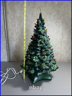 Vintage Holland Mold 20 Green Ceramic Christmas Tree Music Box Lots of Lights