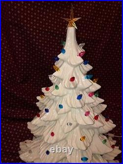 Vintage LG WHITE Nowell Ceramic Lighted Christmas Tree 3-Piece Decorative 26 H