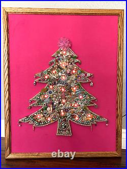 Vintage Large Framed Christmas Tree Costume Jewelry Art Collage Light Up 24x30 Vintage Large Framed Christmas Tree Costume Jewelry Art Collage Light Up 24x30