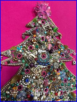 Vintage Large Framed Christmas Tree Costume Jewelry Art Collage Light Up 24x30 Vintage Large Framed Christmas Tree Costume Jewelry Art Collage Light Up 24x30