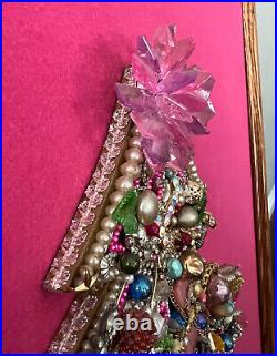 Vintage Large Framed Christmas Tree Costume Jewelry Art Collage Light Up 24x30 Vintage Large Framed Christmas Tree Costume Jewelry Art Collage Light Up 24x30