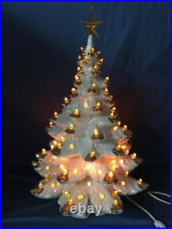 Vintage Large Pearl With Gold Accents Ceramic Lighted Christmas Tree 25 Total