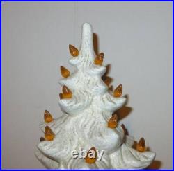 Vintage Lighted Ceramic Christmas Tree White Gold Musical 17 Vintage Lighted Ceramic Christmas Tree White Gold Musical 17