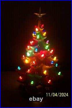 Vtg 1970's Ceramic Mold CHRISTMAS TREE 16.5 Iridescent Pearl White Lighted Vtg 1970's Ceramic Mold CHRISTMAS TREE 16.5 Iridescent Pearl White Lighted