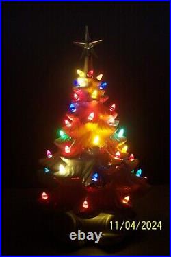 Vtg 1970's Ceramic Mold CHRISTMAS TREE 16.5 Iridescent Pearl White Lighted Vtg 1970's Ceramic Mold CHRISTMAS TREE 16.5 Iridescent Pearl White Lighted