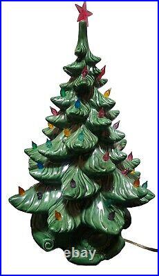 Vtg Musical Christmas Tree Atlantic Mold 17 Lighted Ceramic MCM